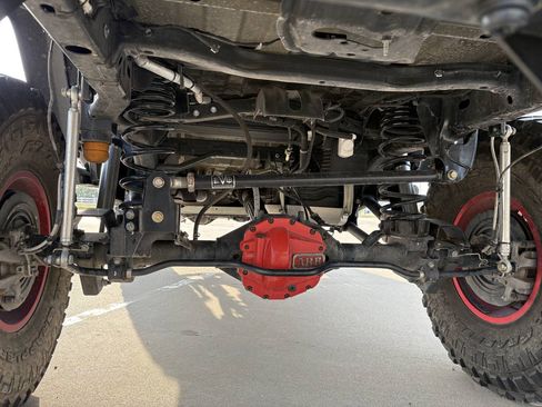 Used 2020 Jeep Gladiator Rubicon w/ Trailer Tow Package AWD/4WD image 15