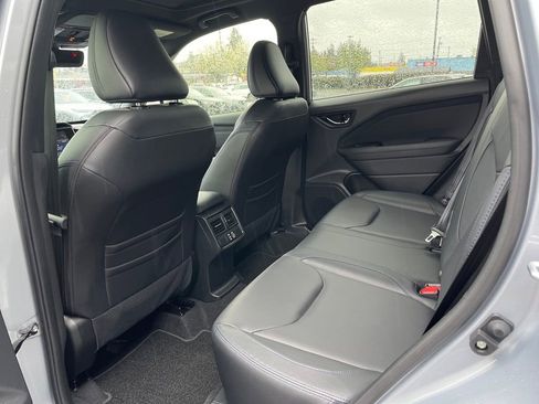 Used 2025 Subaru Forester Limited w/ Popular Package #1 image 13