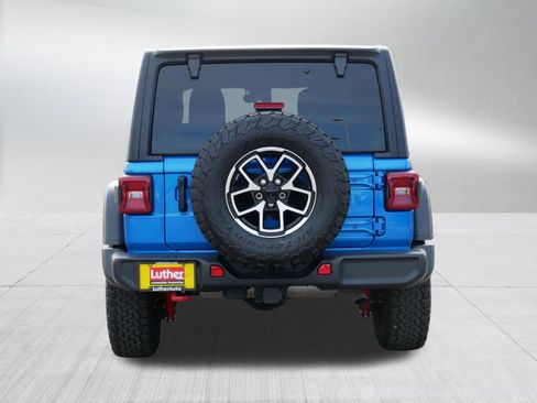 Used 2024 Jeep Wrangler Unlimited Rubicon w/ Technology Group image 6