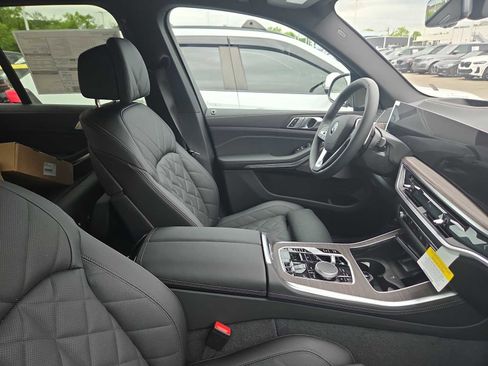 New 2026 BMW X5 xDrive40i AWD/4WD image 10