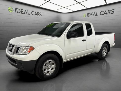Used 2020 Nissan Frontier S RWD image 1