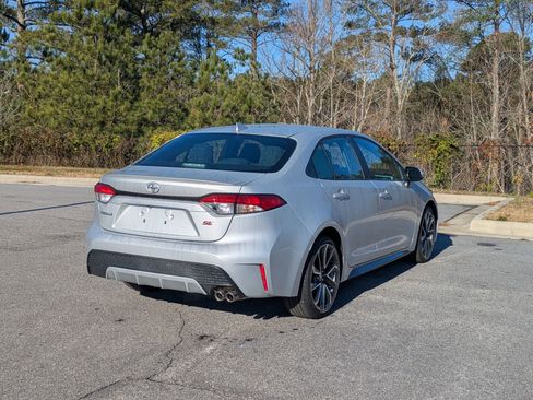 Used 2022 Toyota Corolla SE image 4