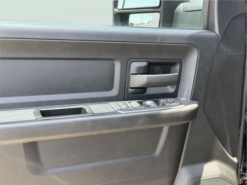 Used 2025 RAM 2500 Tradesman AWD/4WD image 11