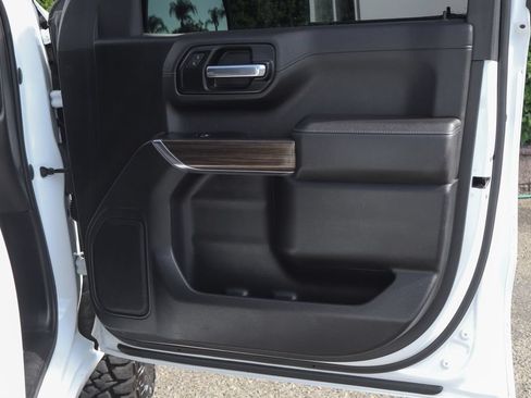 Used 2022 Chevrolet Silverado 1500 LT Trail Boss w/ Bed Protection Package AWD/4WD image 50