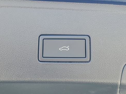 New 2025 Volkswagen Atlas Cross Sport SEL Premium R-Line image 11