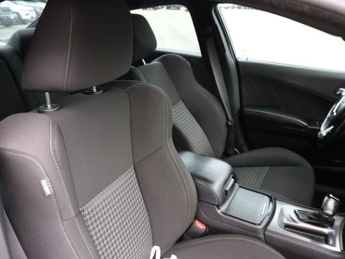 Used 2021 Dodge Charger GT w/ Performance Handling Group image 18