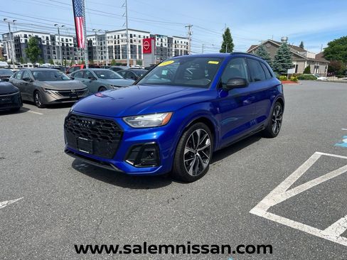 Used 2023 Audi SQ5 Premium Plus w/ Premium Plus Package AWD/4WD image 3