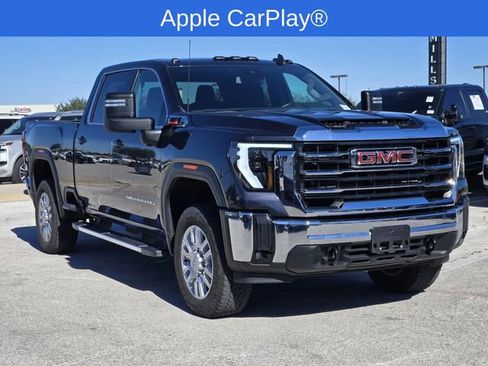 Used 2024 GMC Sierra 2500 SLE w/ SLE Value Package; image 3