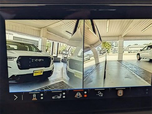 New 2025 GMC Sierra 2500 Denali Ultimate image 25