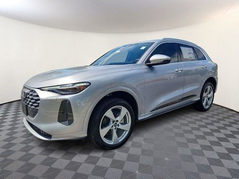 New 2025 Audi Q5 Premium Plus image 2