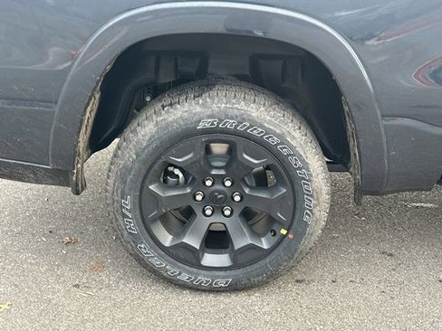 New 2026 RAM 1500 4x4 Crew Cab image 18