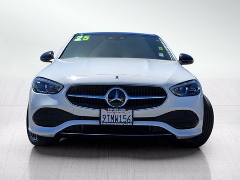 Used 2025 Mercedes-Benz C 300 Sedan image 2