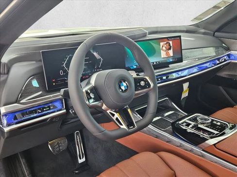 New 2026 BMW 760i xDrive image 3