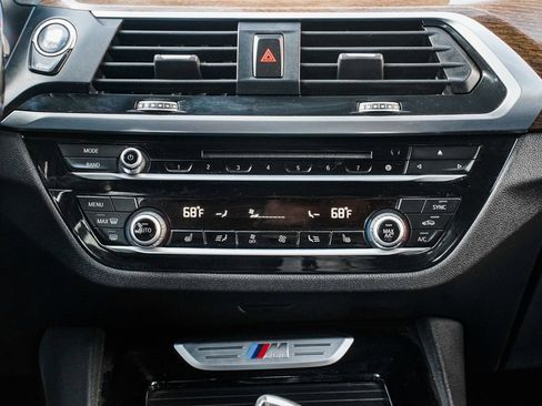 Used 2018 BMW X3 M40i image 15