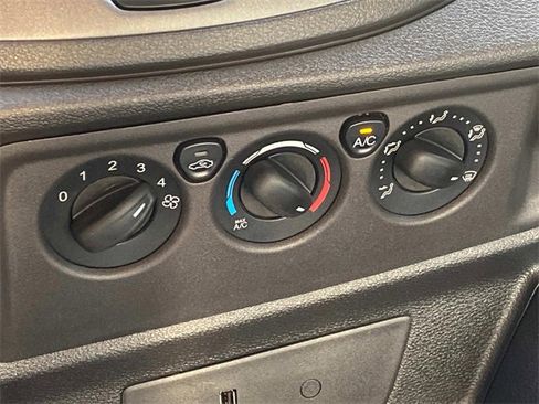 Used 2019 Ford Transit 150 130 Low Roof w/ Exterior Upgrade Package image 24