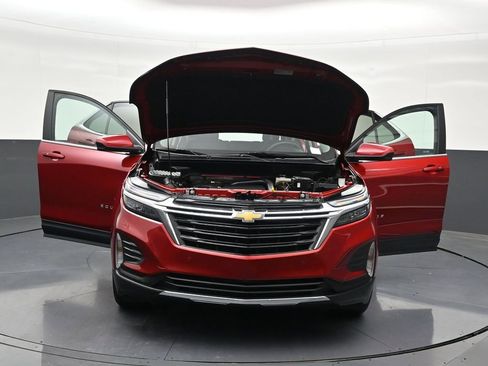 Used 2024 Chevrolet Equinox LT FWD image 37