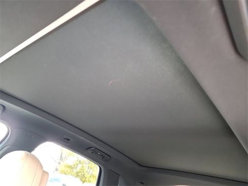 Used 2020 Porsche Cayenne Base image 30