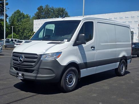 New 2026 Mercedes-Benz Sprinter 2500 image 3