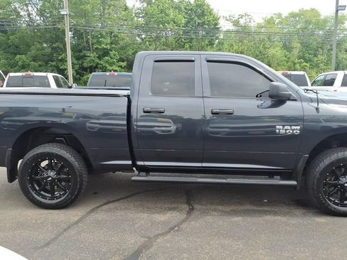 Certified 2018 RAM 1500 Express w/ Express Value Package AWD/4WD image 8