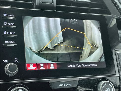 Used 2020 Honda Civic Sport image 25