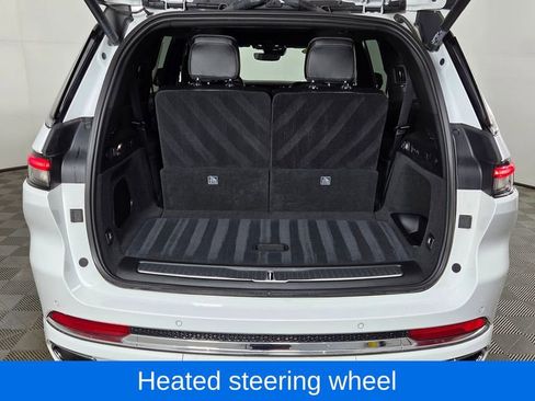 Used 2023 Jeep Grand Cherokee L Overland image 10