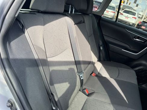 Used 2022 Toyota RAV4 XLE image 27