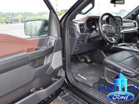Used 2022 Ford F150 Lariat AWD/4WD image 11