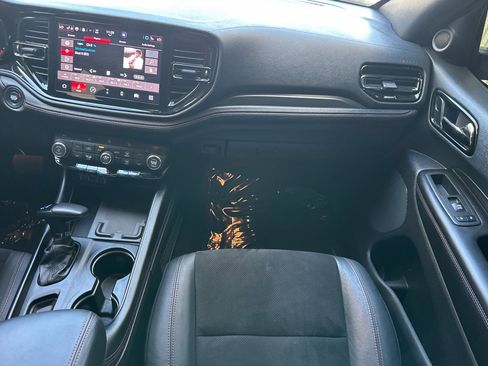 Used 2022 Dodge Durango R/T RWD image 32