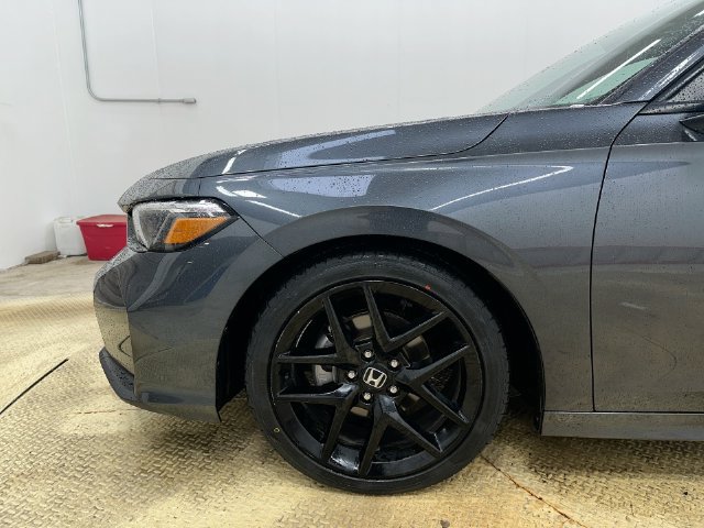 Used 2025 Honda Civic Sport image 26