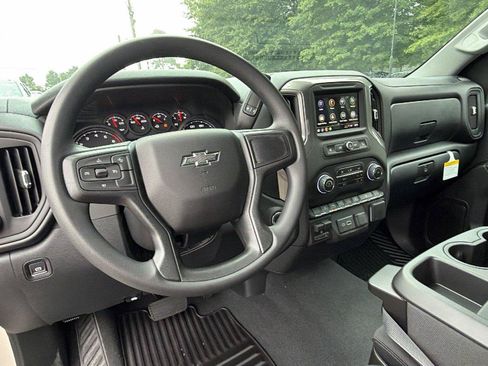 New 2026 Chevrolet Silverado 2500 Custom w/ Custom Value Package AWD/4WD image 21
