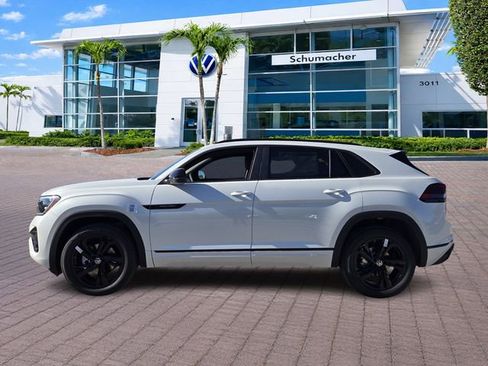 New 2026 Volkswagen Atlas Cross Sport SEL R-Line AWD/4WD image 4