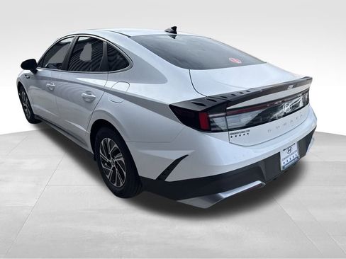 New 2026 Hyundai Sonata Blue FWD image 5