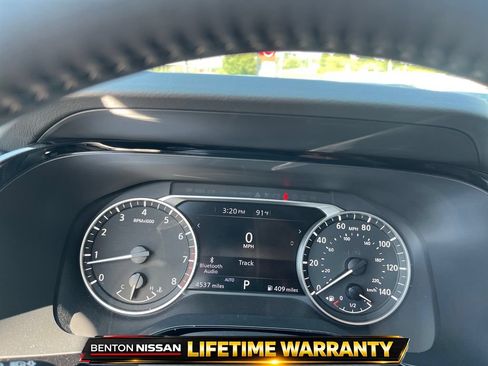 Certified 2026 Nissan Pathfinder SV AWD/4WD image 14