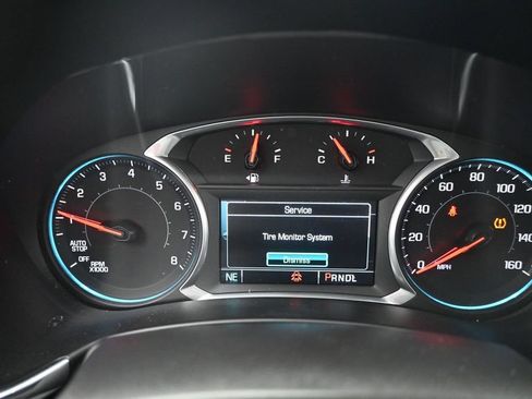 Used 2018 Chevrolet Equinox LT w/ Sun & Infotainment Package FWD image 19