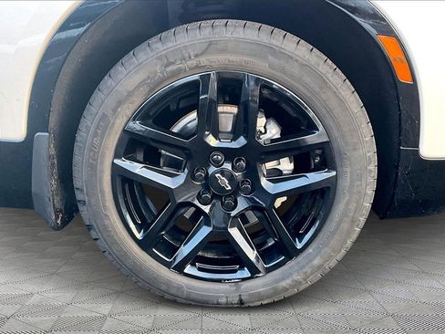 Used 2025 Chevrolet Blazer RS w/ Driver Confidence II Package image 33