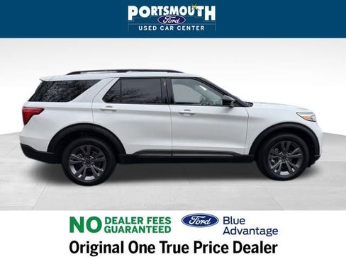 Certified 2022 Ford Explorer XLT w/ Equipment Group 202A image 6
