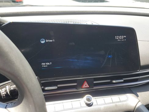 Used 2022 Hyundai Elantra Limited w/ Cargo Package FWD image 28