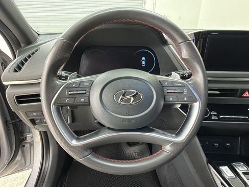 Used 2023 Hyundai Sonata SEL Plus FWD image 18