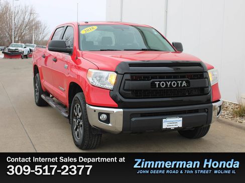 Used 2016 Toyota Tundra SR5 image 3