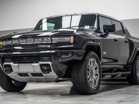 Used 2025 GMC Hummer EV 3X AWD/4WD image 12