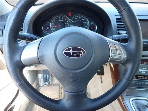 Used 2008 Subaru Outback 2.5i Limited AWD/4WD image 13