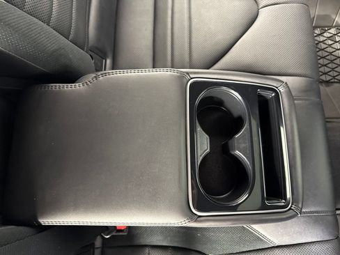 Used 2022 Toyota Avalon Touring w/ Advanced Safety Package FWD image 35