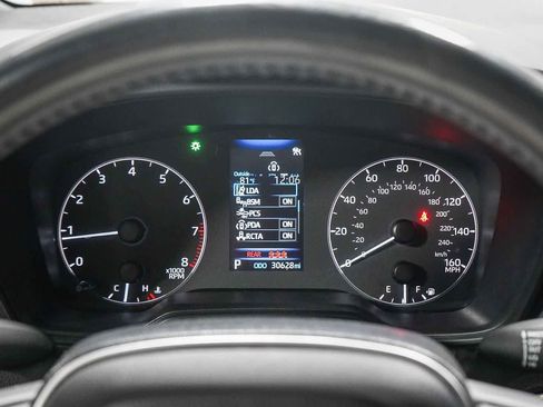 Certified 2024 Toyota Corolla SE w/ SE Premium Package image 27