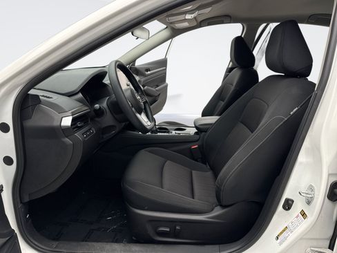 Used 2023 Nissan Altima 2.5 SV AWD/4WD image 11