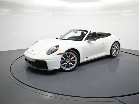 Certified 2026 Porsche 911 Carrera 4 GTS AWD/4WD image 48