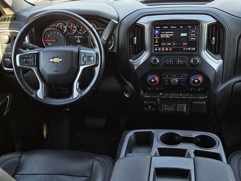 Used 2020 Chevrolet Silverado 2500 LTZ image 29