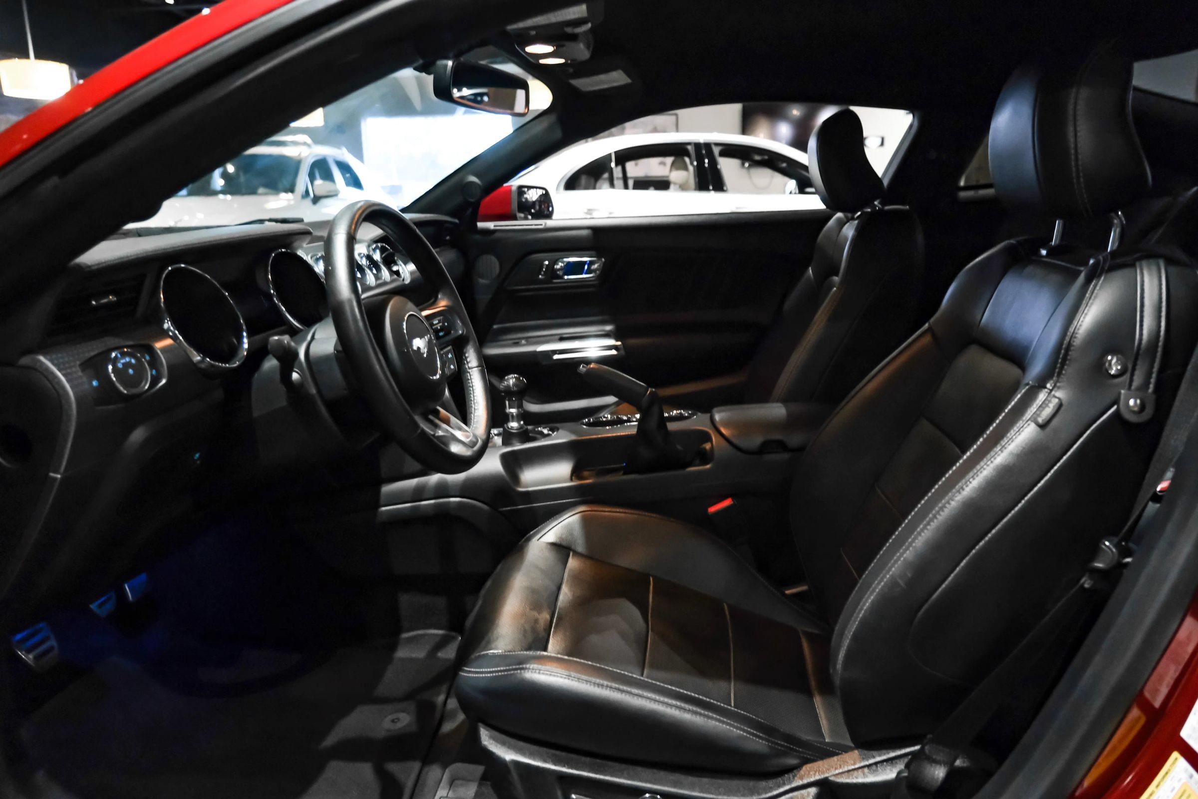 Used 2016 Ford Mustang GT Premium w/ GT Performance Package RWD image 4