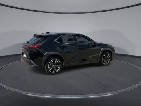 Used 2021 Lexus UX 200 w/ Premium Package FWD image 8