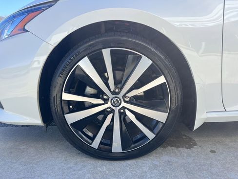 Used 2020 Nissan Altima 2.5 SR image 13