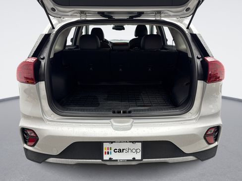 Used 2020 Kia Niro EX image 21